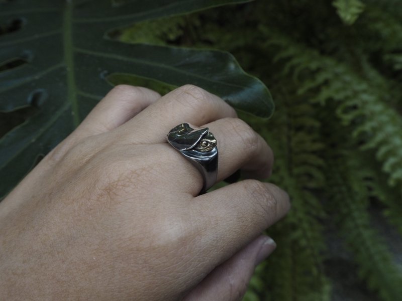 。默契之中。NO.11 夏日水塘蛙 戒指925银/黄铜 - 戒指 - 纯银 银色