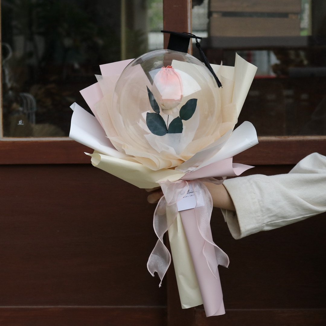 【遇见恒久】毕业精灵压克力球向日葵花束 毕业花束 共6款 - 干燥花/捧花 - 植物．花 
