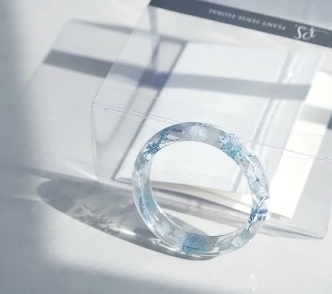 湛蓝色永生花不凋花紫阳花树脂水晶琥珀手环饰品含礼盒卡片 - 手链/手环 - 植物．花 蓝色