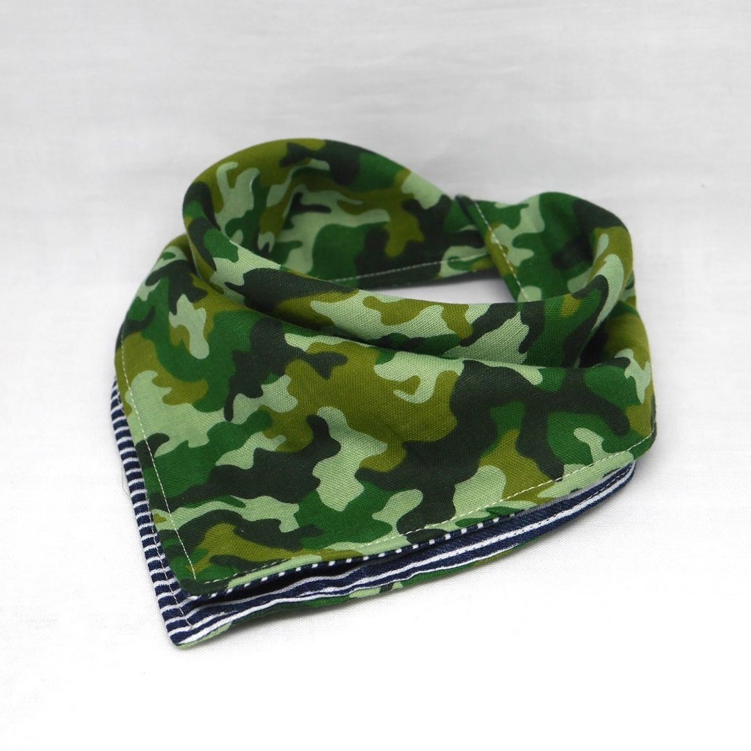 Japanese Handmade 6-layer-gauze Baby Bib - 围嘴/口水巾 - 棉 绿色