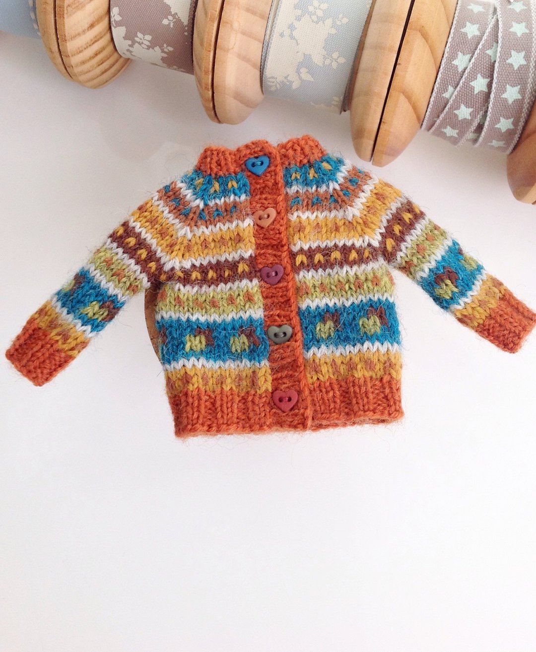 Cardigan handmade for Blythe. Blythe knitted cardigan. Blythe doll clothes. - 玩偶/公仔 - 羊毛 多色