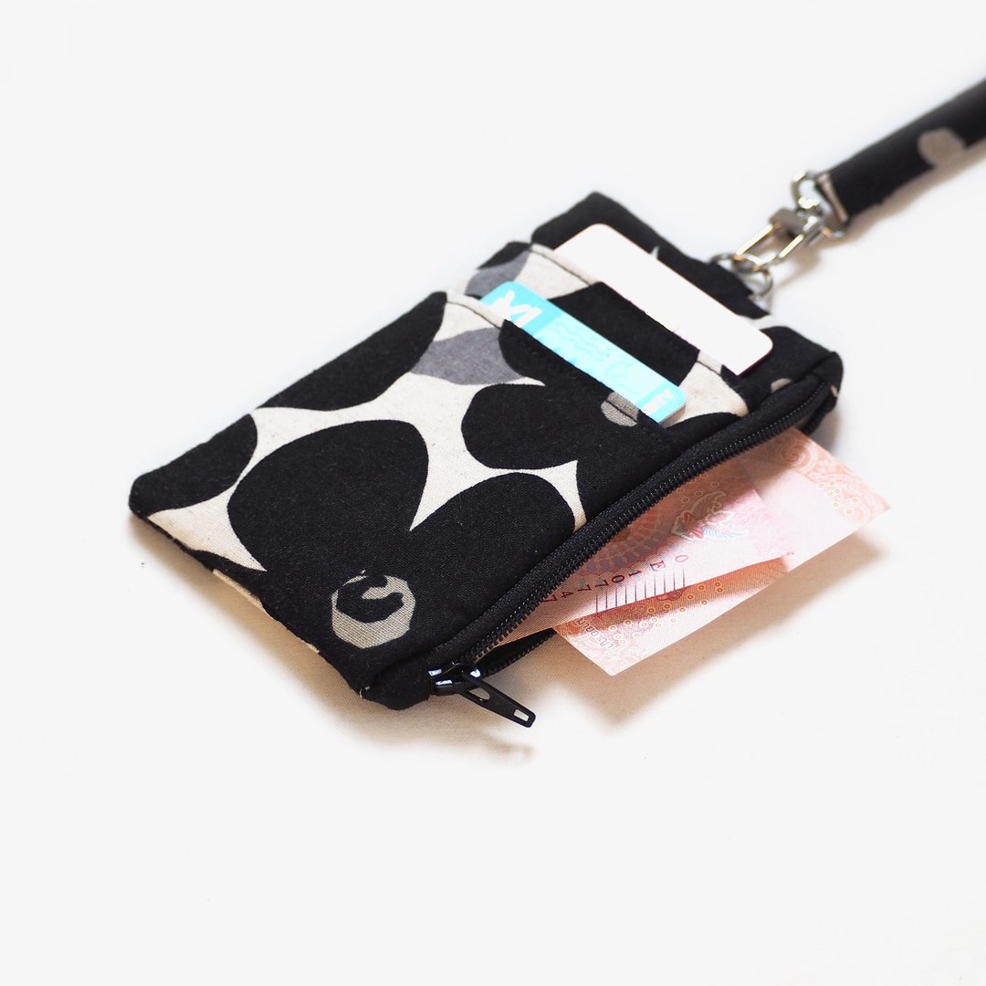 Recycled Cotton - ID wallet Trèfle Collection 8x13 cm. - 零钱包 - 棉 黑色