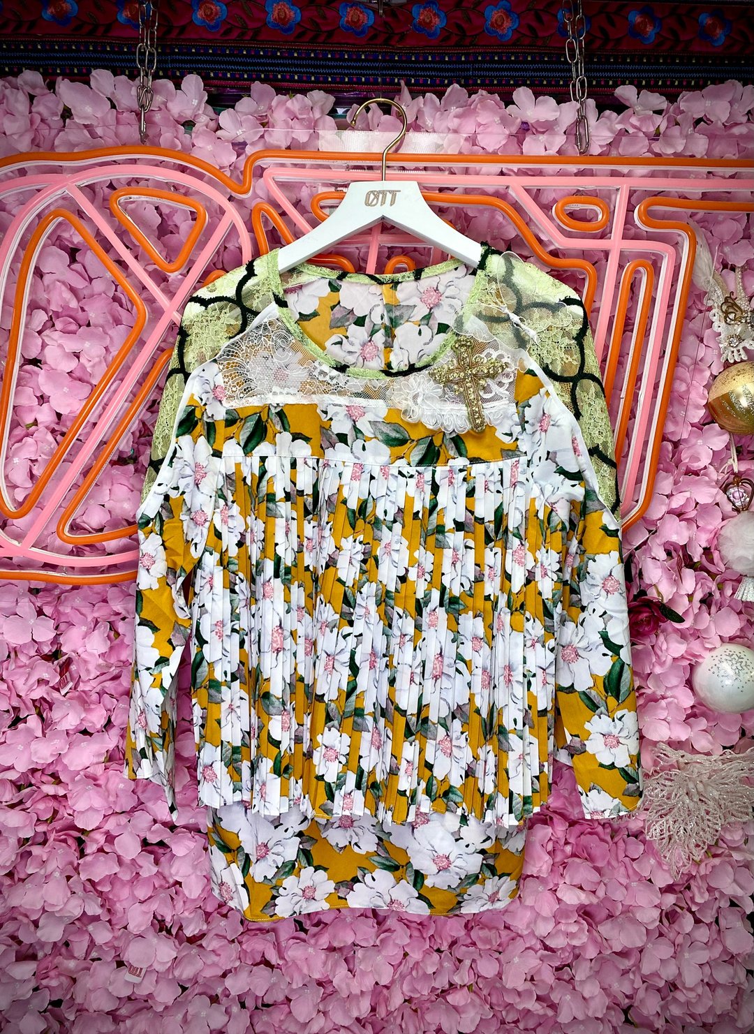 OTT独一无二•Unique日系橘色印花图案十字架刺繍压褶两层上衣 - 女装上衣 - 棉 橘色