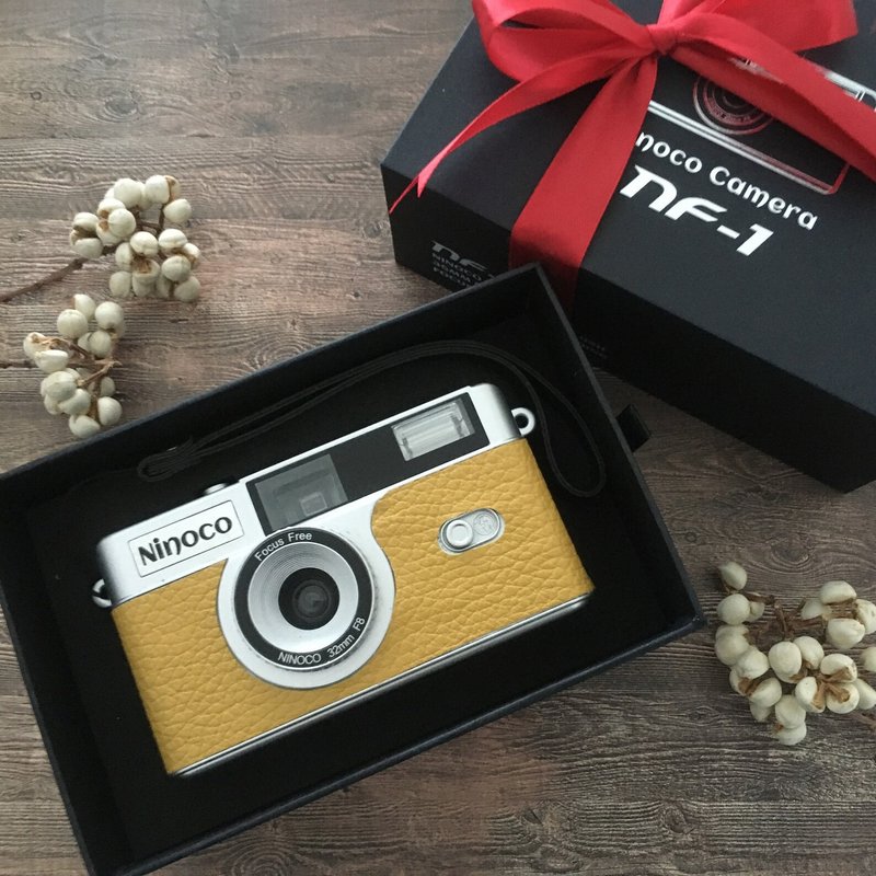 指向和拍摄   全新的紧凑型35毫米胶片相机　黄色皮革【04-K】 - 相机 - 其他金属 黄色