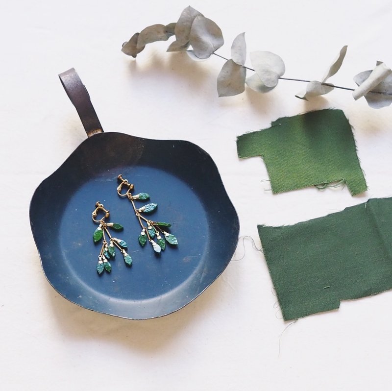 夹式 勾式 耳环 森林 - 耳环/耳夹 - 铜/黄铜 绿色