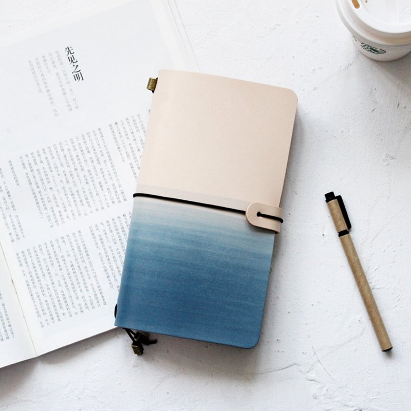留白渐层山海蓝 手帐本 真皮笔记本 日记本旅行本  日志 定制化 - 笔记本/手帐 - 真皮 蓝色