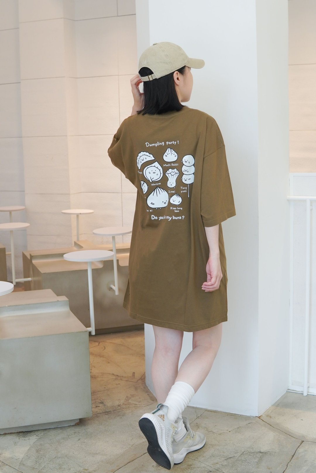 麻糬兔 Dumpling party!-oversize T-shirt(橄榄绿) - 其他 - 棉 咖啡色