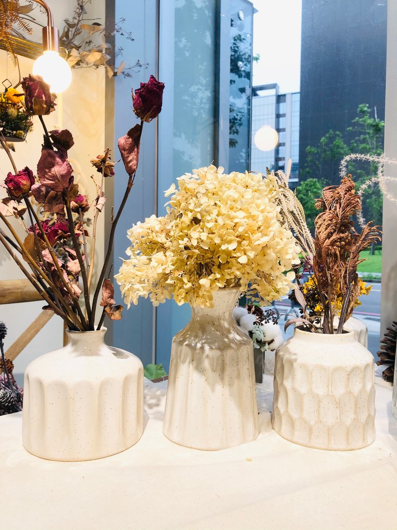 Ochre 陶瓷花器 - 干燥花/捧花 - 植物．花 透明