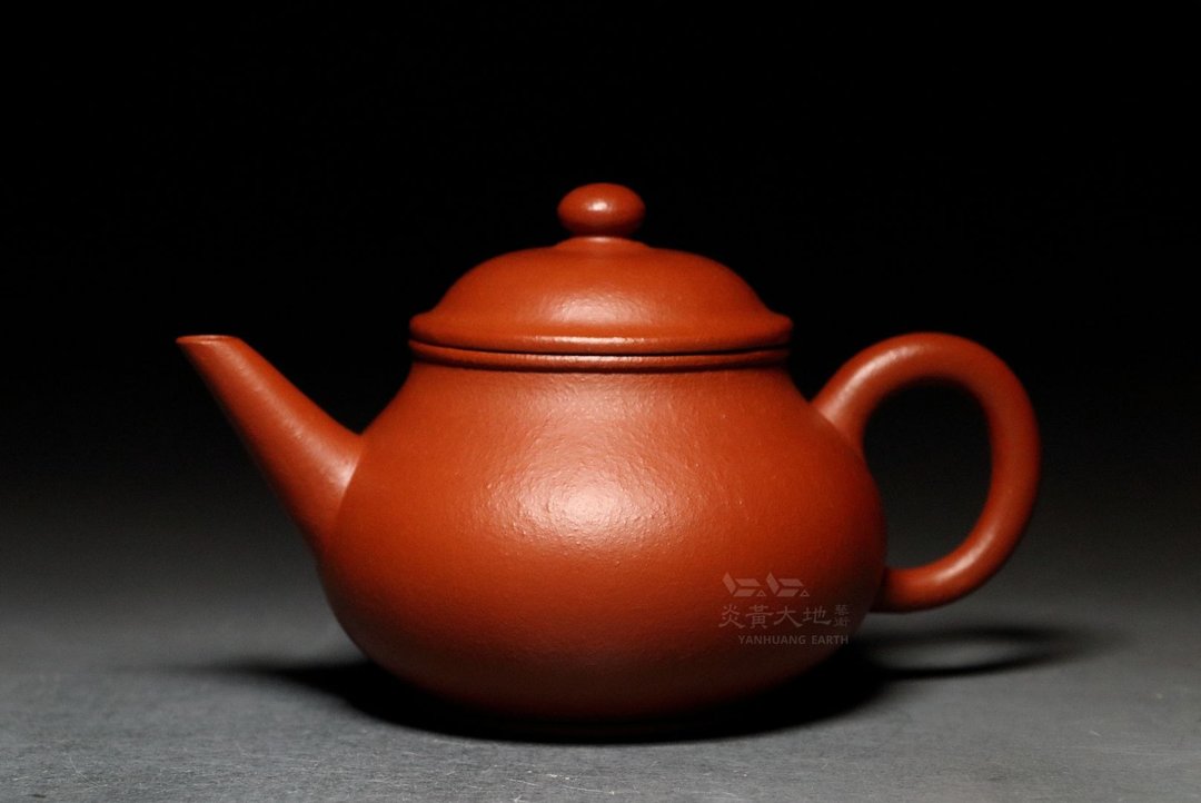 【芭乐水平 12】炎黄大地艺术 龙山堂 摹古纯手工 石红朱泥 150c - 茶具/茶杯 - 陶 红色