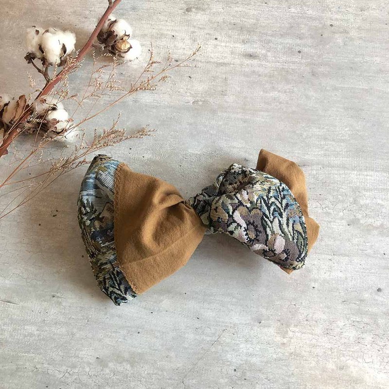 经典老花巨蝶发带 - 发带/发箍 - 棉．麻 卡其色