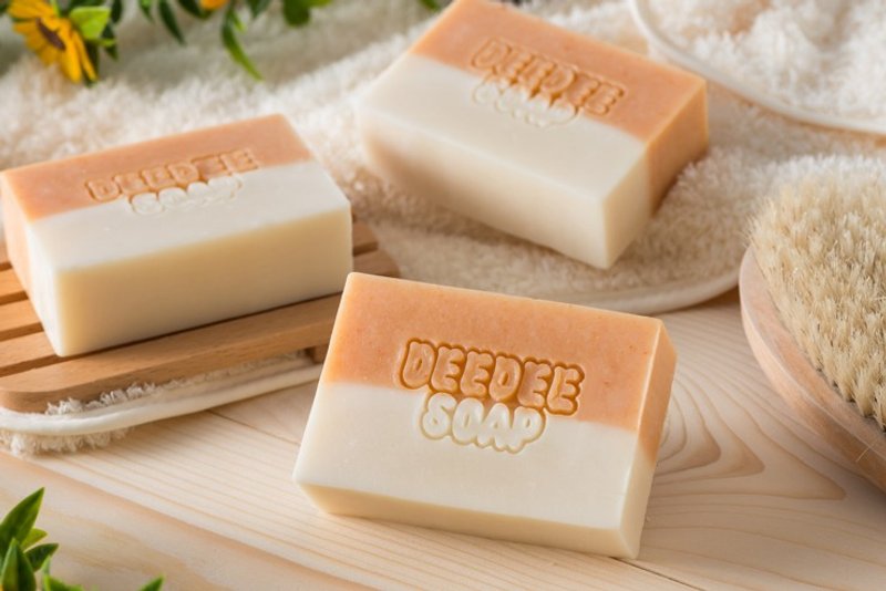 Deedeesoap 乐玩皂 【澳胡榛果皂】 手工皂 一般肌 洗颜 沐浴 - 沐浴用品 - 其他材质 