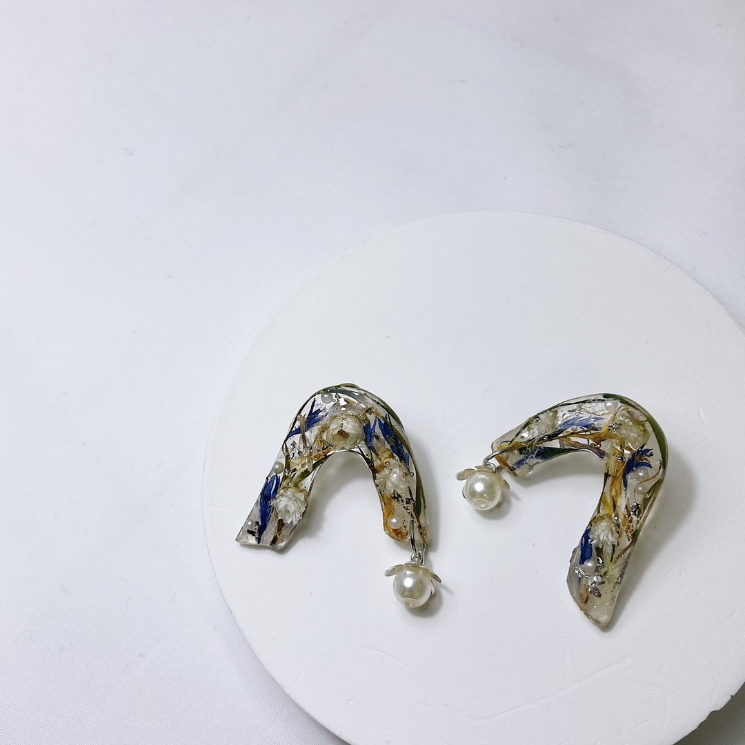 默然 • 押花手工耳环 - 耳环/耳夹 - 植物．花 