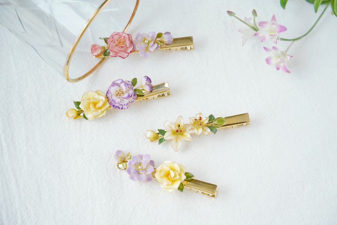 【诞生花系列】百合花/紫罗兰/玫瑰/康乃馨小发夹 - 手工树脂饰品 - 发饰 - 树脂 多色