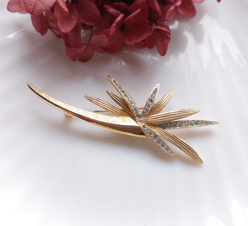 【美国西洋古董饰品】PASTELLI 流线 烟花叶 别针 胸针 - 徽章/别针 - 其他金属 金色