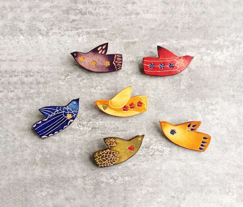 植鞣革镂空拼色 幸运小鸟1 皮革胸针 / 别针 lucky bird brooch - 胸针 - 真皮 