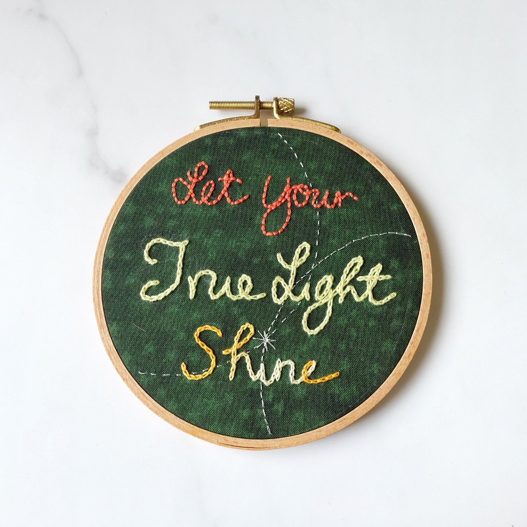 CaCa Crafts | 手工刺绣 Let your True Light Shine 装饰 - 摆饰 - 绣线 绿色