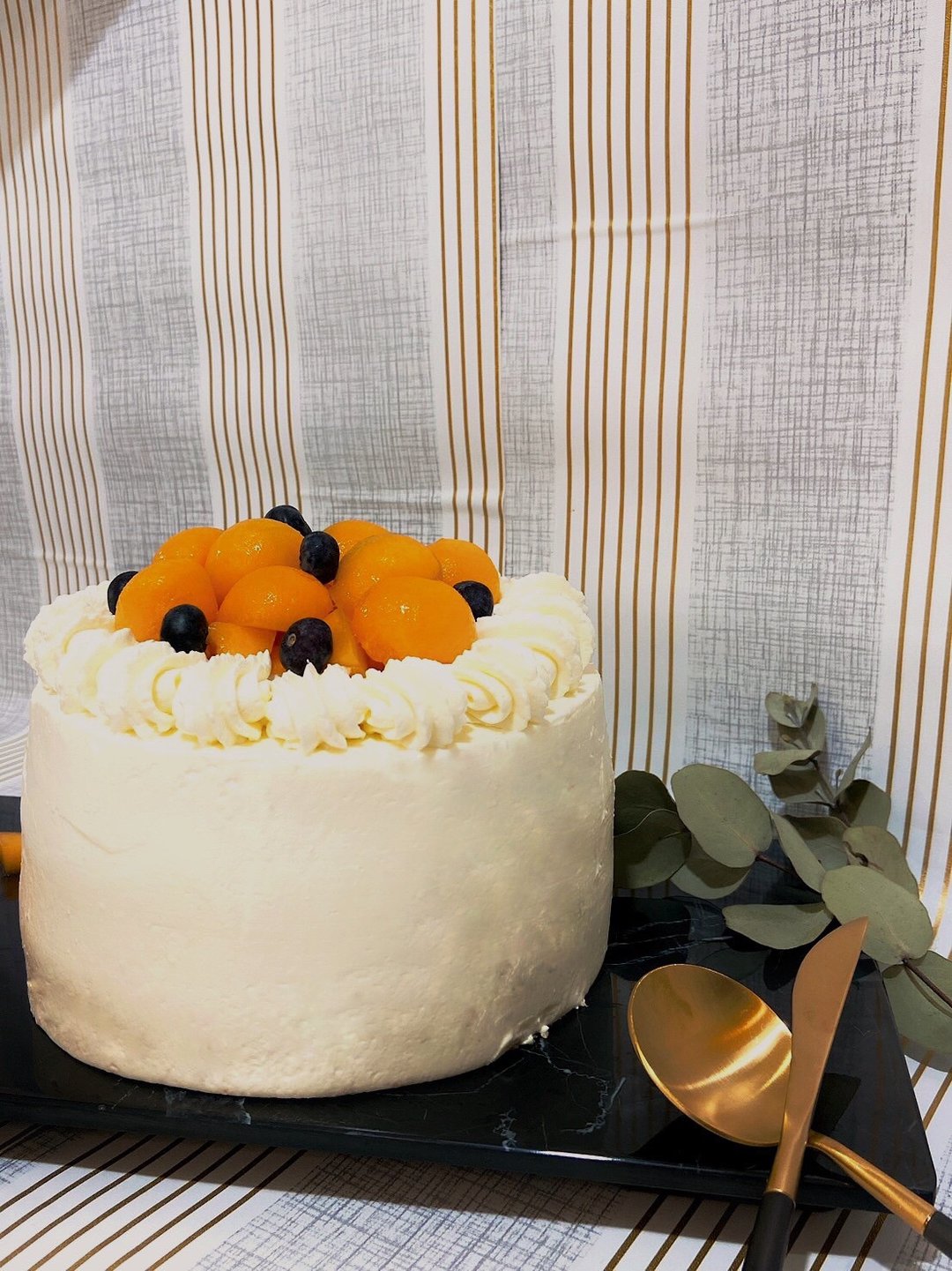水果起司香缇蛋糕(依季节更换水果)・手作 DIY 甜点・平板教学・ - 美食 - 新鲜食材 