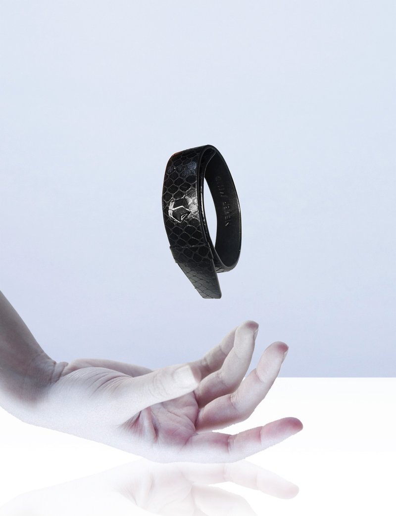 牛皮精品手环Stark 交换礼物 黑色 - 手链/手环 - 真皮 黑色