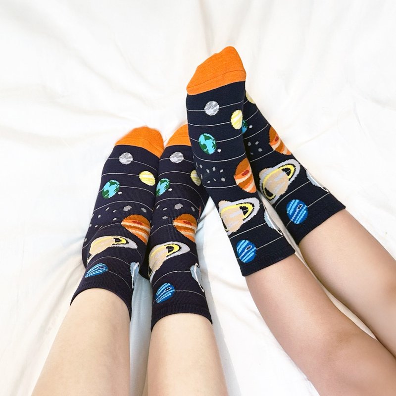 台湾制造 Coolmax顶级机能袜 太阳系 99%抑菌除臭 袜子 22-30cm - 袜子 - 其他人造纤维 蓝色