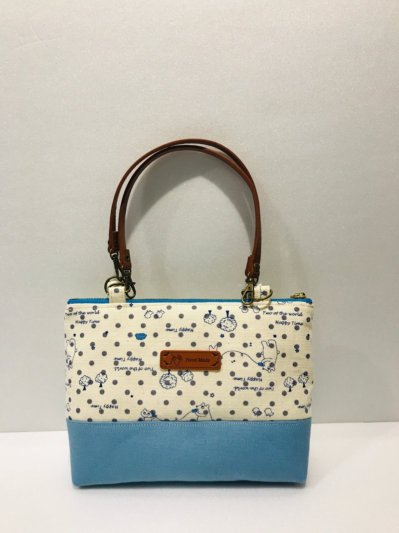 【造型手提包】 蓝色传声筒 灰色小点点 - 手拿包 - 棉．麻 白色