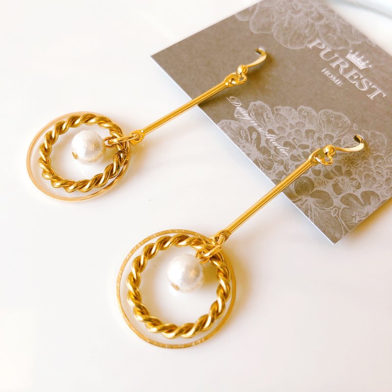 PUREST HOME 圆舞曲の日本棉珍珠-垂坠黄铜耳环 - 耳环/耳夹 - 其他材质 