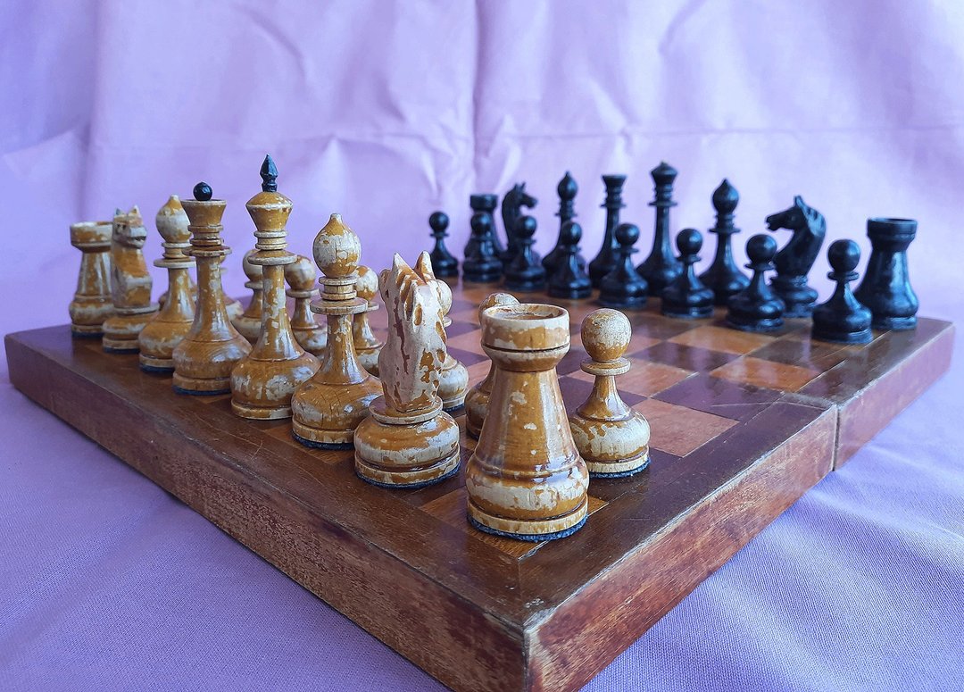 1957 年制造的苏联国际象棋套装 – 67 岁木制俄罗斯国际象棋套装复古 - 桌游/玩具 - 木头 
