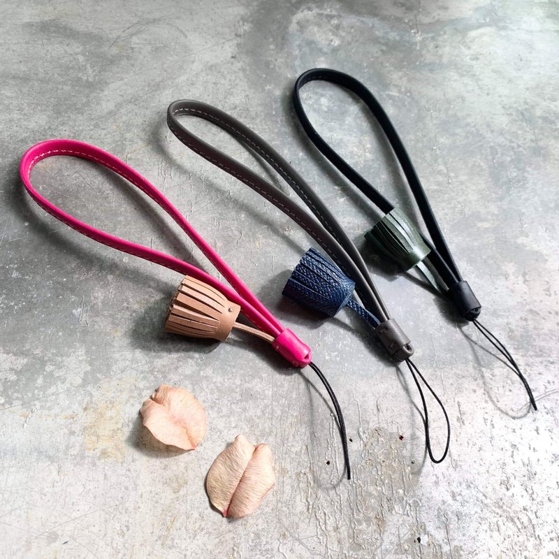 皮革手腕带/流苏吊饰定制化礼物 - 吊饰 - 真皮 红色