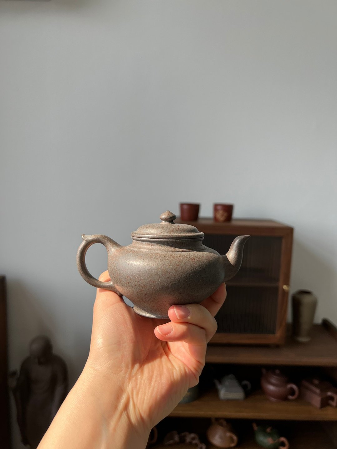 笑樱  孤品 古法柴烧 老紫泥  本窑最佳 入窑一色 出窑万彩壶身火 - 茶具/茶杯 - 陶 灰色