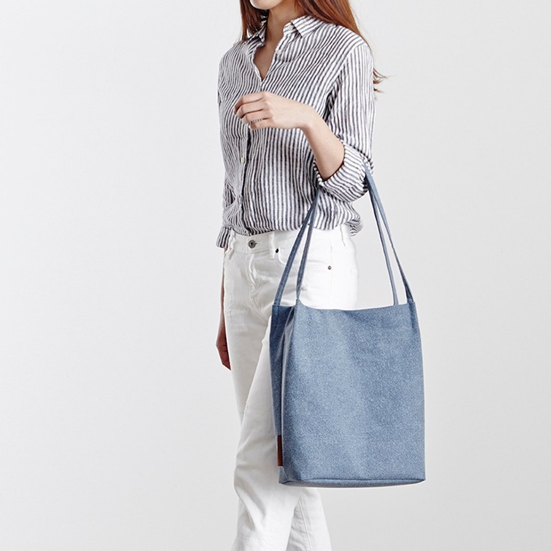 韩国ithinkso 亚麻朴质侧背包-Blue NEAT BAG _ LINEN 肩背包 素面 简约风 通勤 - 侧背包/斜挎包 - 棉 