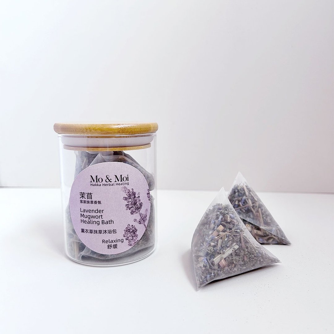 茉苜 Mo & Moi  薰衣草抹草沐浴包 · 简约竹盖玻璃瓶 6入 - 香薰/精油/线香 - 植物．花 紫色