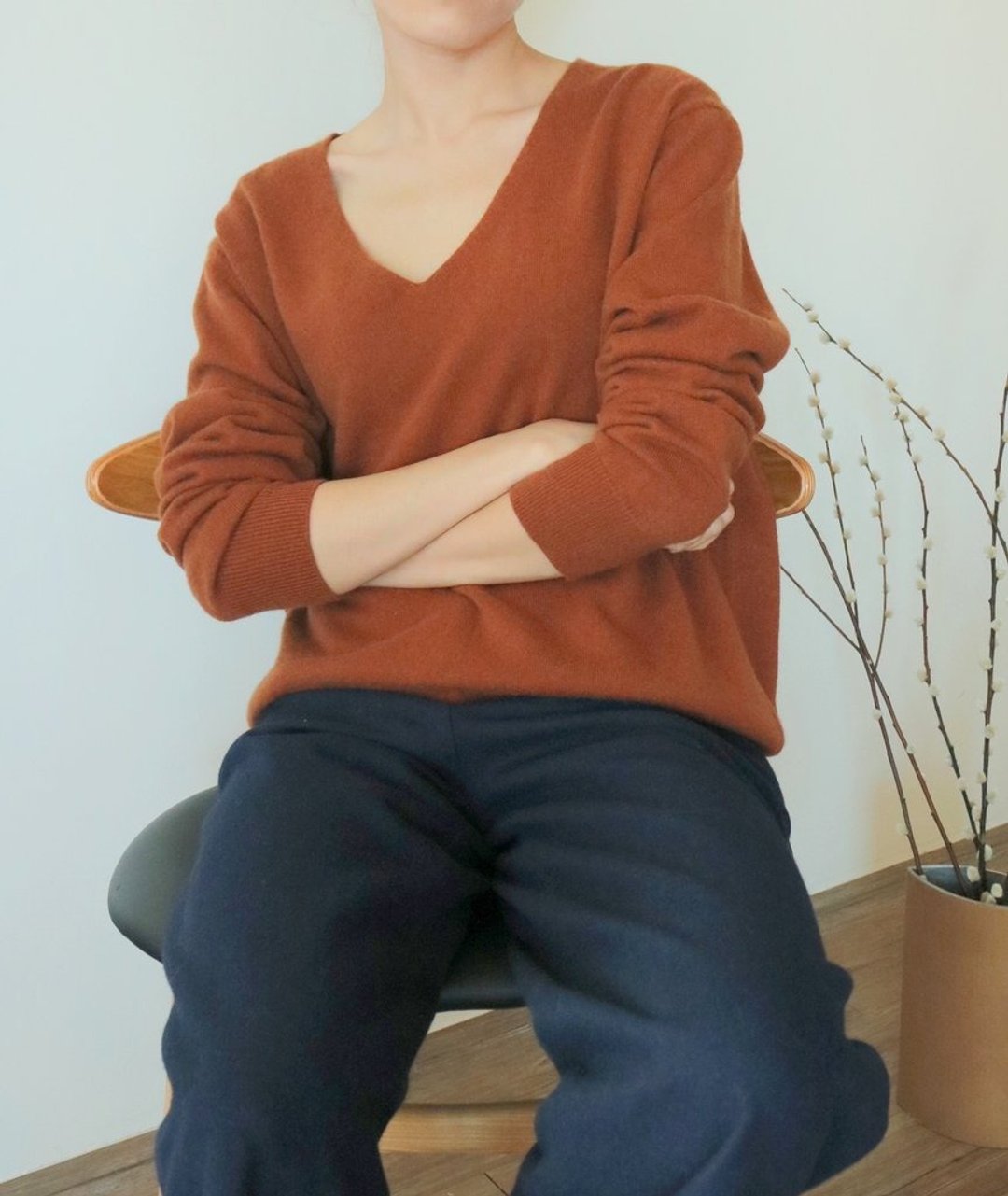 浓厚秋意焦糖色 v 领喀什米尔羊毛亲肤毛衣 - 女装针织衫/毛衣 - 羊毛 