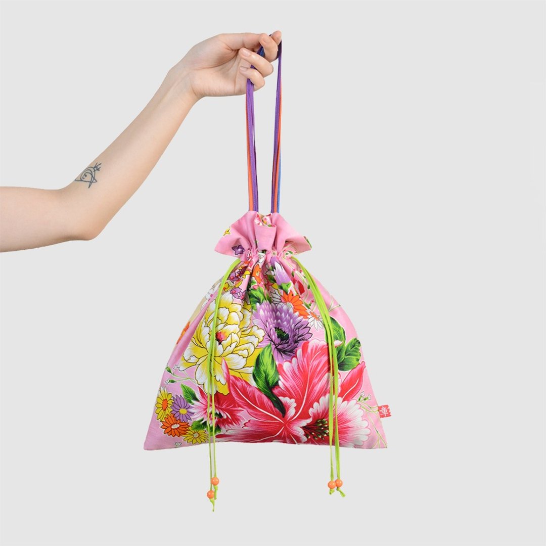 【台湾原生态】绝版老布束口袋 / Bouquets & Bundled Flowers - 束口袋双肩包 - 棉 粉红色