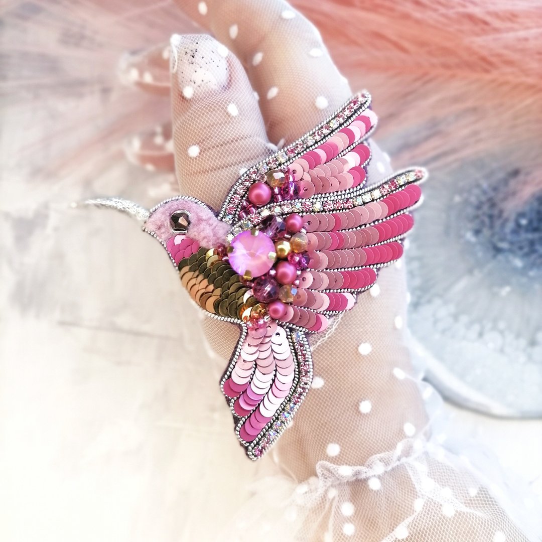 Hummingbird brooch, Hummingbird jewelry, rainbow hummingbird, bird jewelry - 胸针 - 其他材质 粉红色