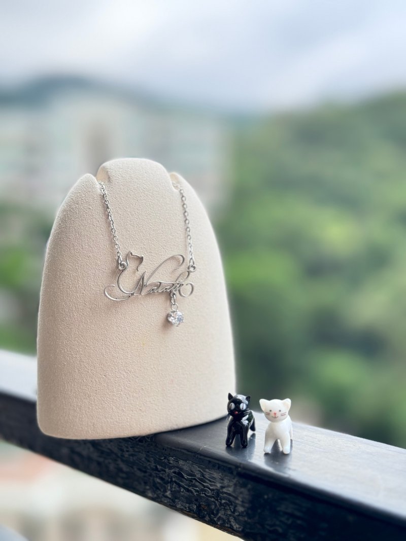 【定制化礼物】 名字项链 颈链 姊妹礼/伴娘礼 轻珠 - 项链 - 玫瑰金 粉红色