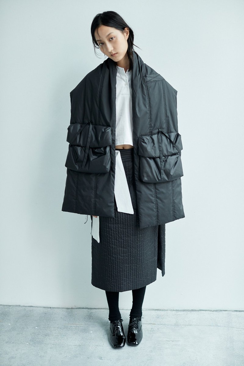 大口袋铺棉背心 - 男装背心 - 聚酯纤维 黑色