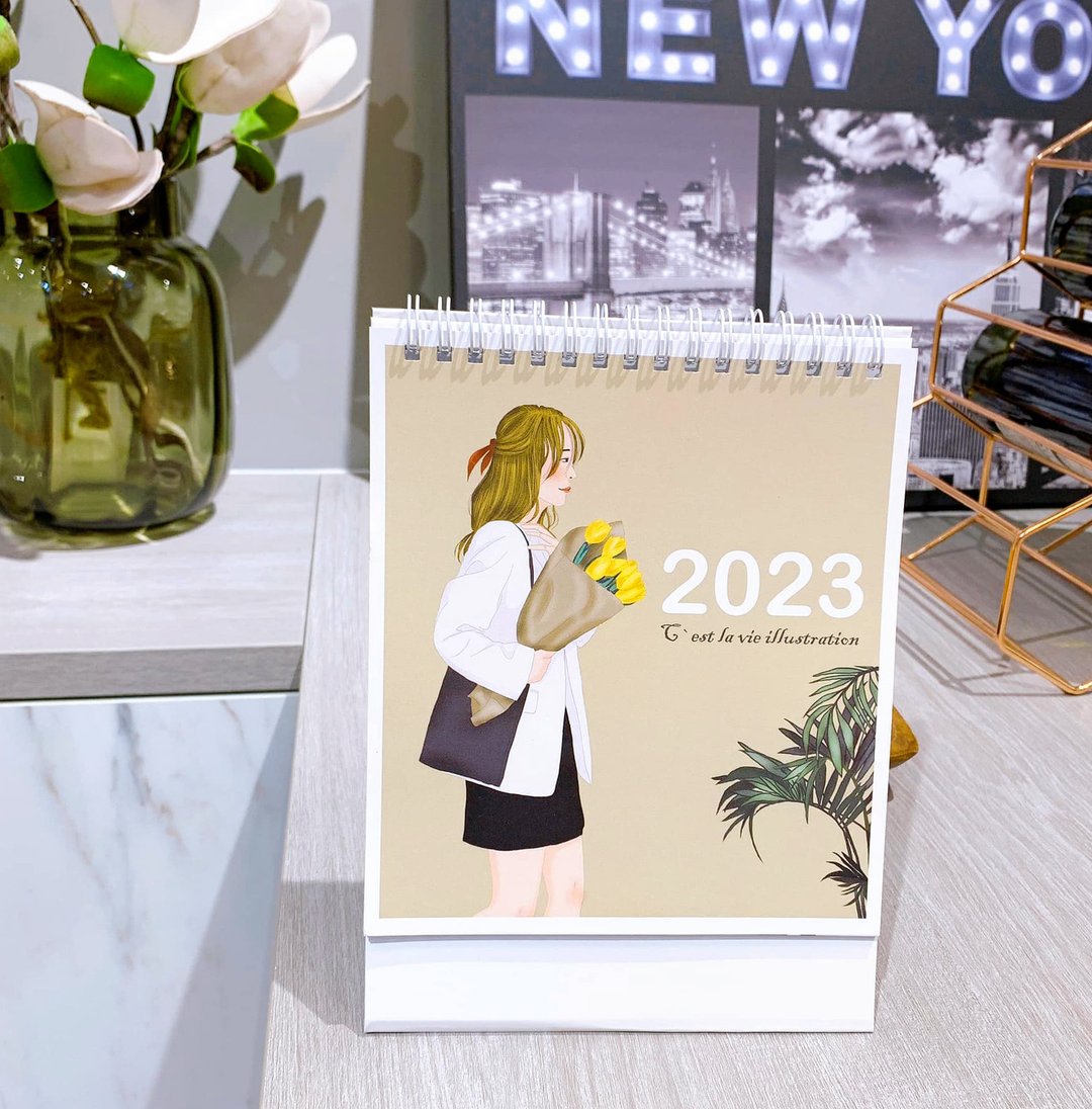 2023桌历 女孩插画桌历 - 年历/台历 - 纸 