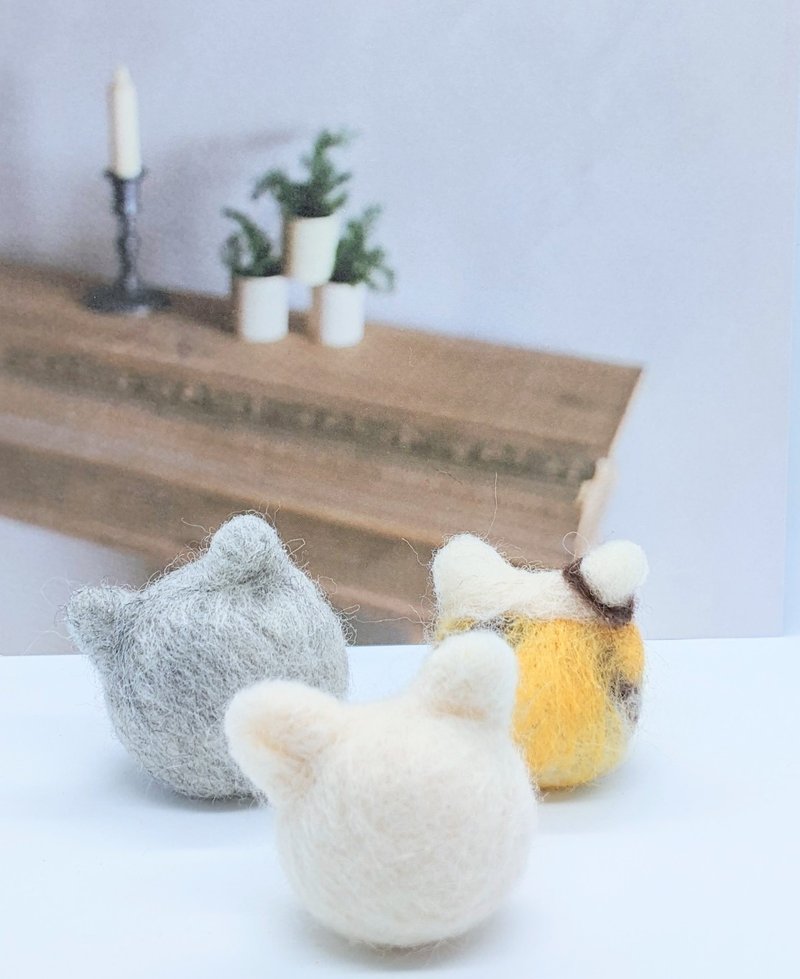 Cat Toy Wool Ball Wool Felt Cat Shaped Mike Cat Russian Blue White Cat Set of 3 Natural Toys - 玩具 - 羊毛 