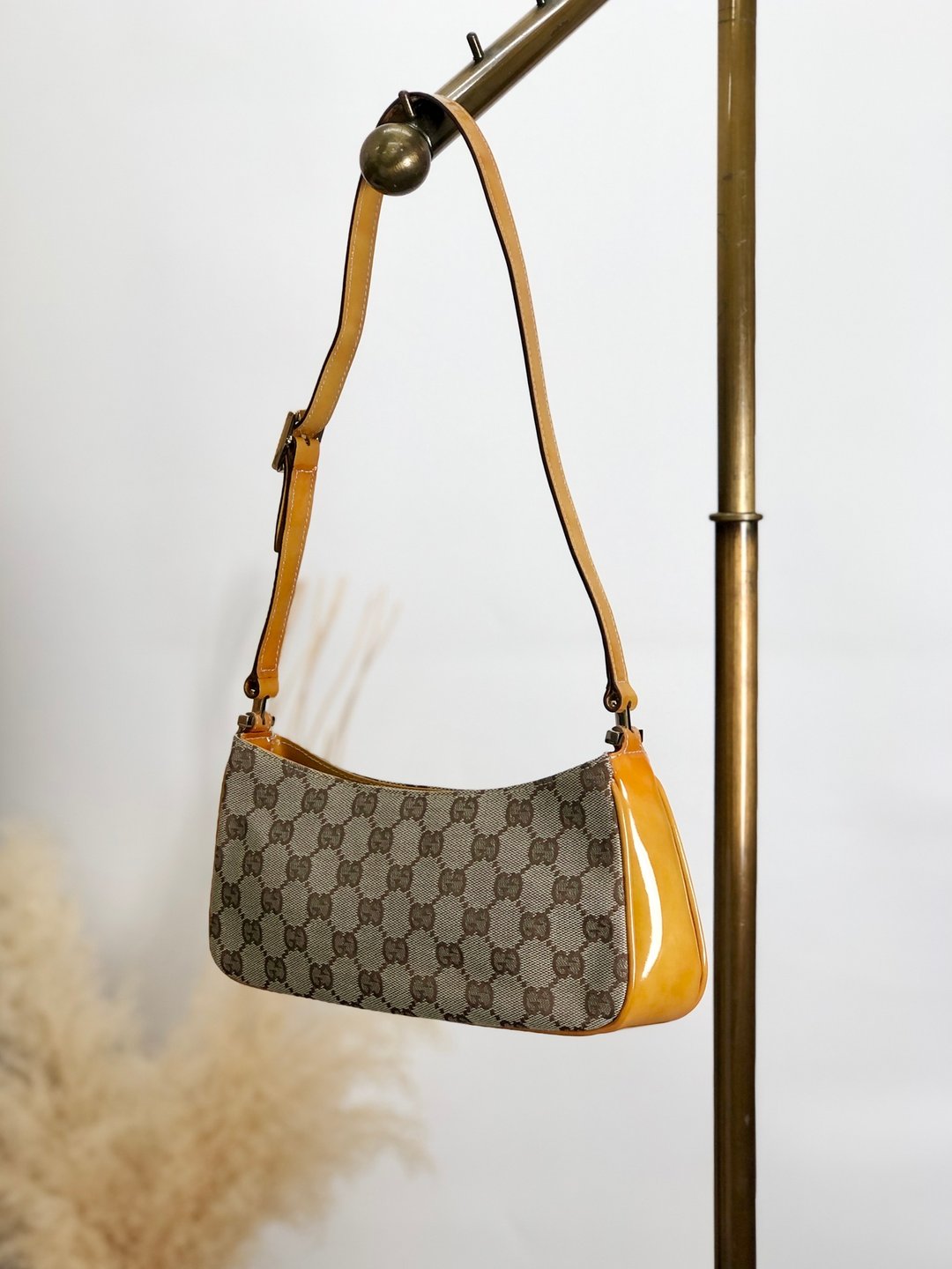 【日本直送，名牌二手包装】GUCCI GG图案手袋棕迷你包hobo包复古做旧ywkjbz - 手提包/手提袋 - 棉 咖啡色