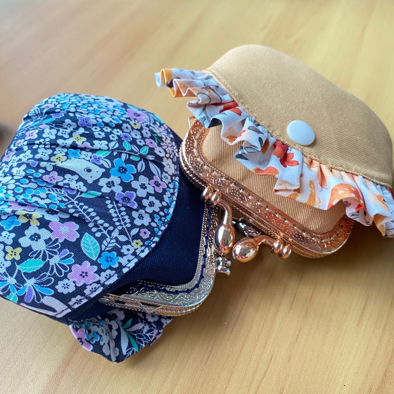 荷叶口袋设计款口金包 - 零钱包 - 棉．麻 