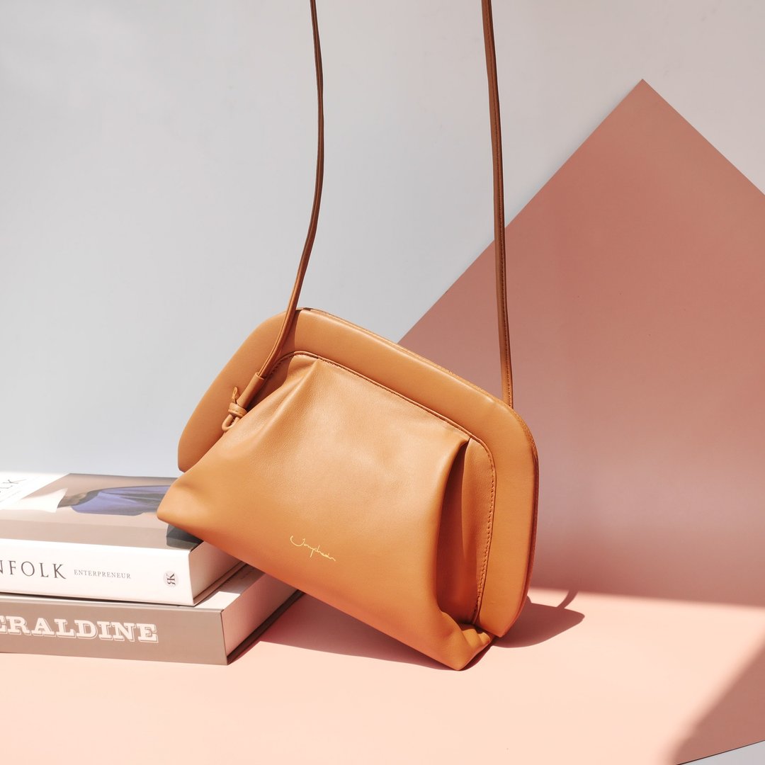 医生包斜挎包 Lolli Cross-body Bag 医生包 - 焦糖色 Caramel - 侧背包/斜挎包 - 真皮 咖啡色