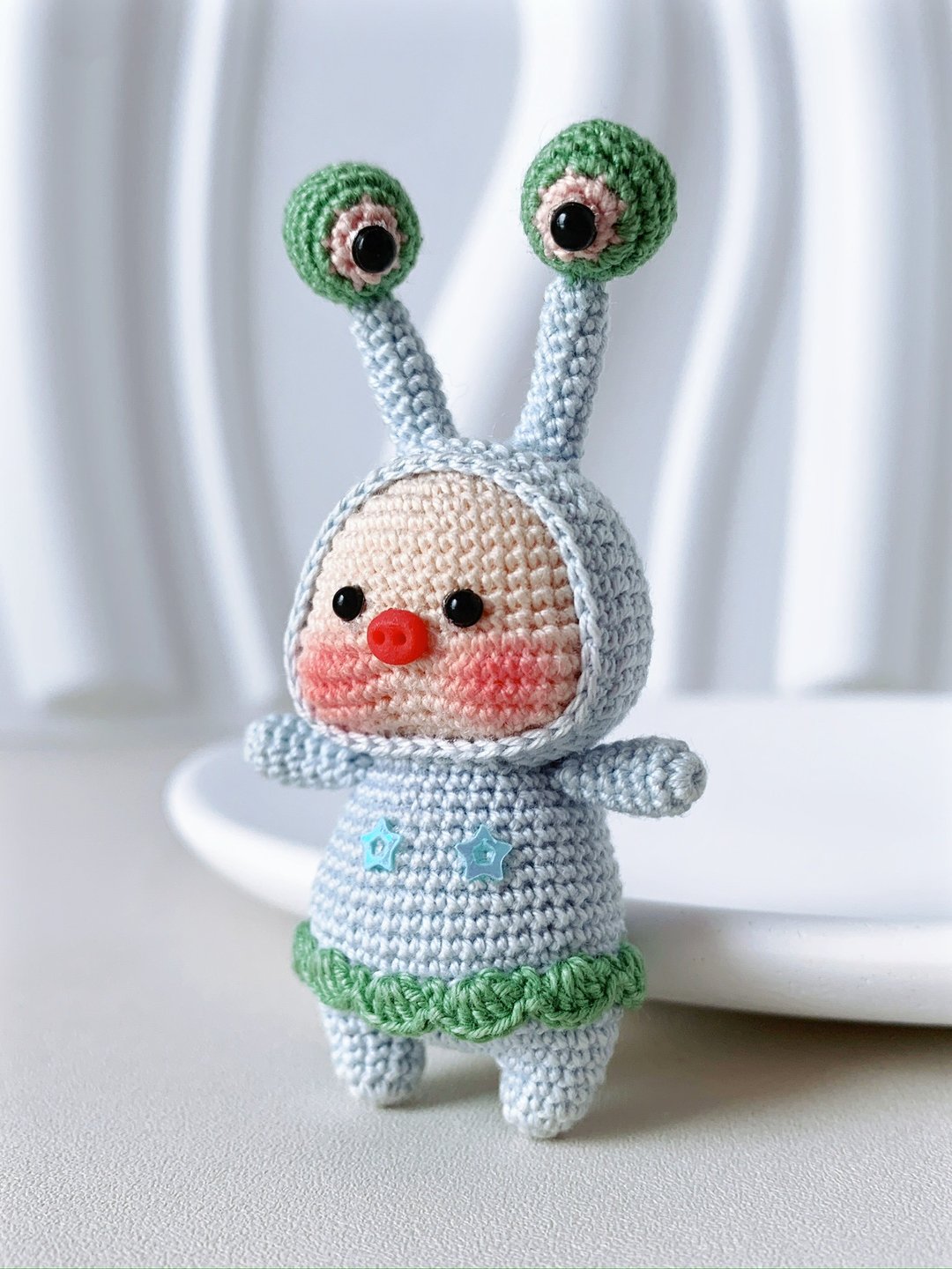 手工编织小猪猪系列 - 小蜗牛Gary the Snail - 钥匙链/钥匙包 - 绣线 多色