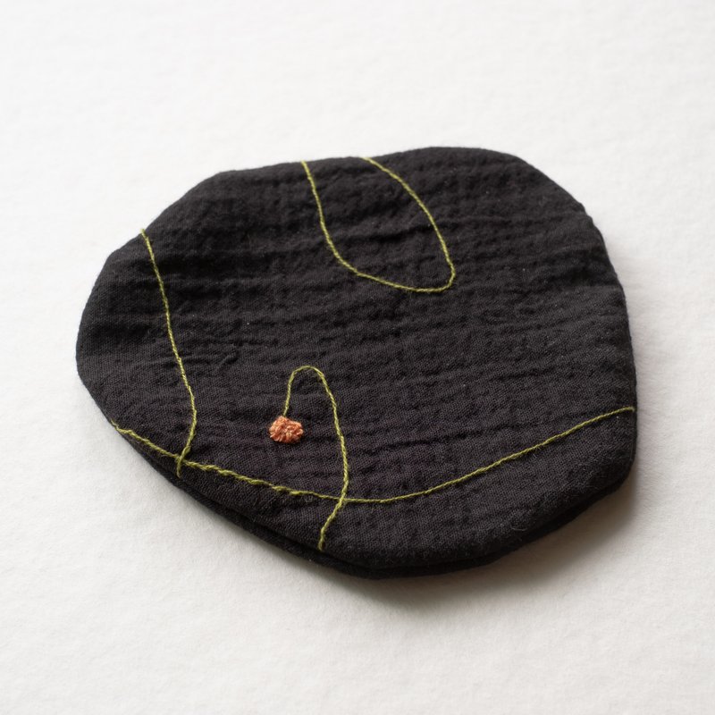 客厅计划・刺绣杯垫 - 杯垫 - 棉．麻 黑色