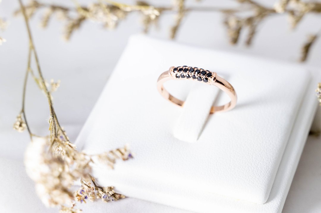 Pink Gold Silver ring with Black Spinel - 戒指 - 其他金属 银色