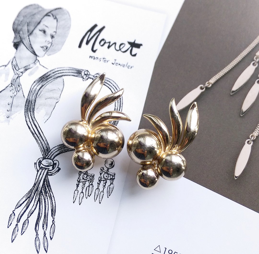 Vintage Jewelry MONET 对称 飞扬叶子  夹式耳环 - 耳环/耳夹 - 其他材质 金色