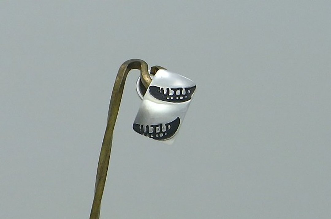 smile stamp Pierce_2 (s_m-O.27) 微笑 銀 耳釘 穿孔耳环 sterling silver stud earring - 耳环/耳夹 - 纯银 银色