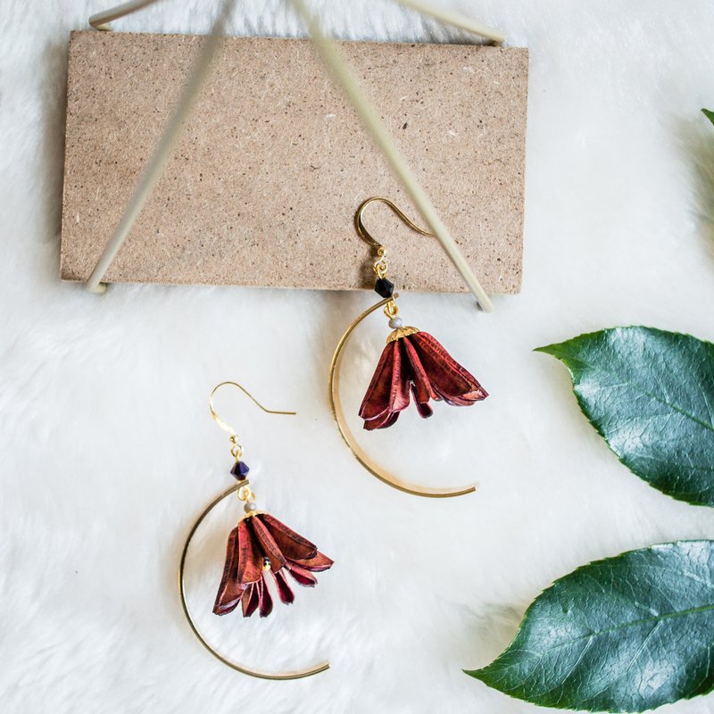 参楼- | 酒红典雅 x 百合  |  (耳勾 款) - 耳环/耳夹 - 植物．花 