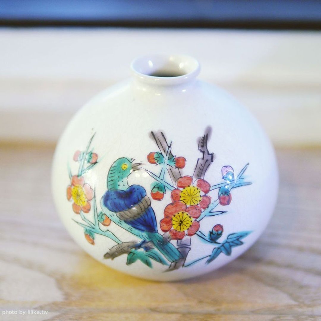 九谷烧龙山窑手绘冰裂梅花青鸟花瓶 - 花瓶/陶器 - 陶 白色