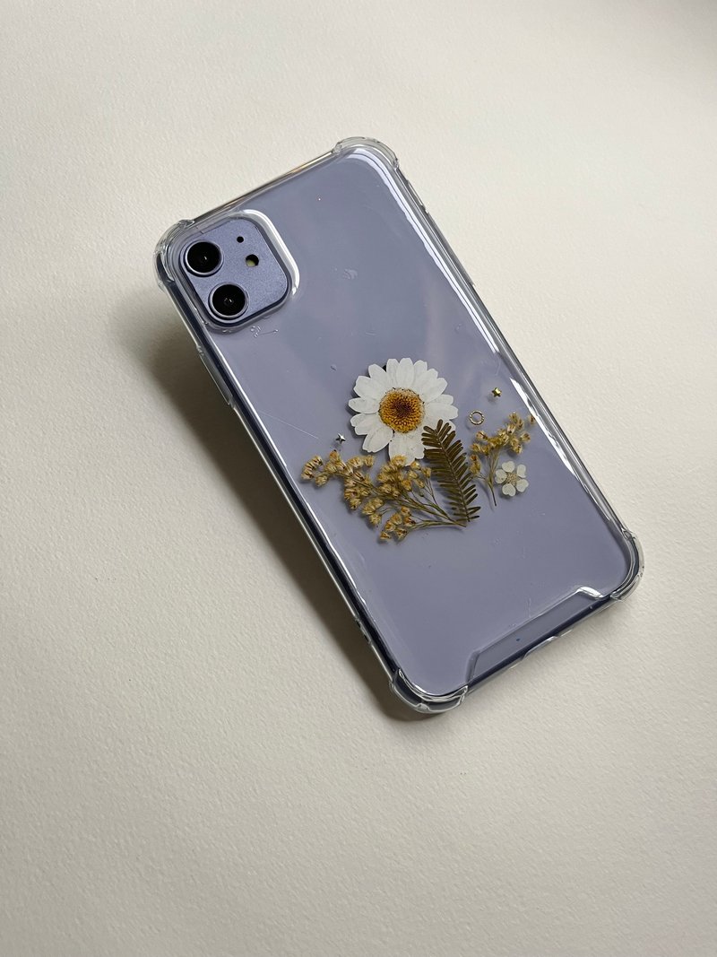 一朝一夕 雏菊 手机壳 IPhone16 pro - 手机壳/手机套 - 塑料 白色