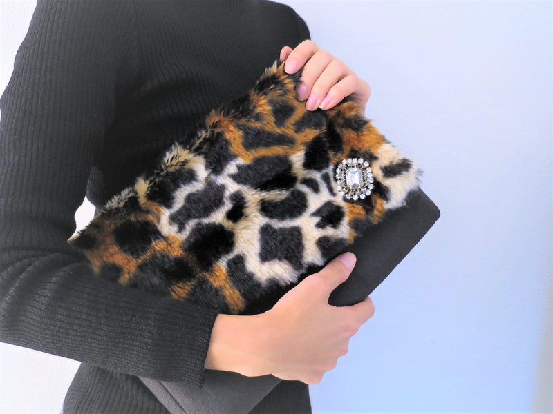 Clutch bag vintage Bijou & fur vintage bijou clutch bag <CBG-RB6> - 其他 - 聚酯纤维 黑色