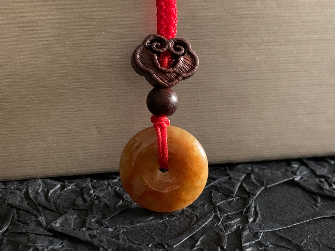 快速出货 免费开光 天然A货缅甸玉翡翠平安扣项链 蜜糖黄红翡 - 项链 - 玉石 多色